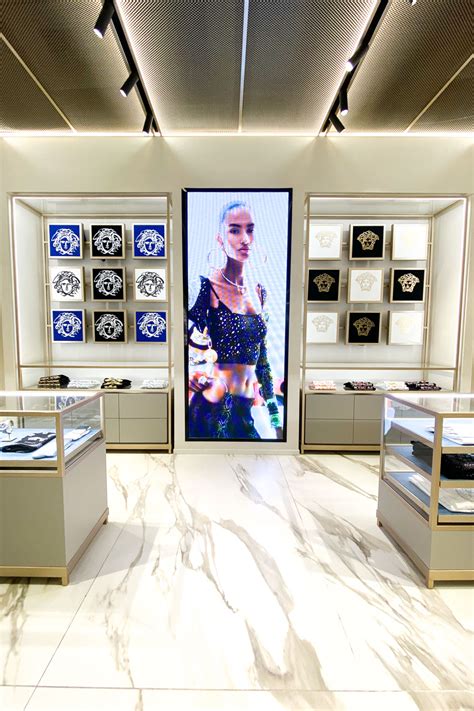 versace las vegas outlet